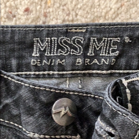 Black washed Miss Me Skinny Jeans - Picture 5 of 7